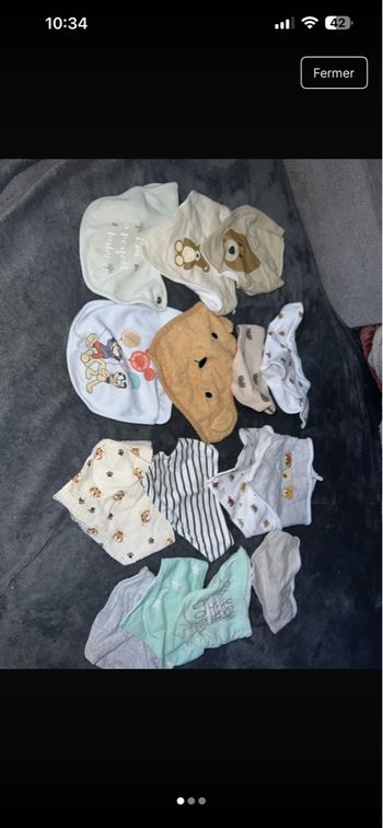 Lot de 15 bavoirs , très bon état 