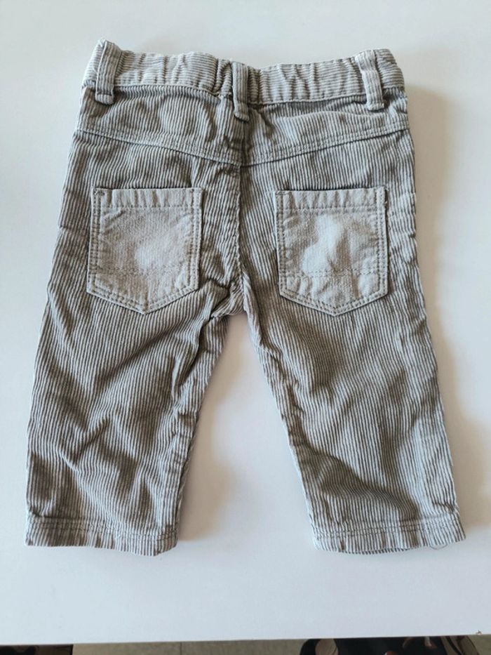 Pantalon gris 3 mois - photo numéro 2