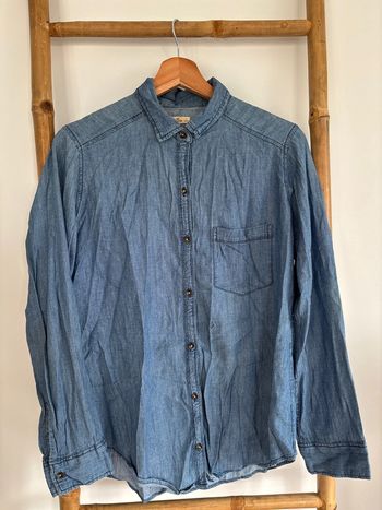 Chemise en jean hollister broderie dans le dos