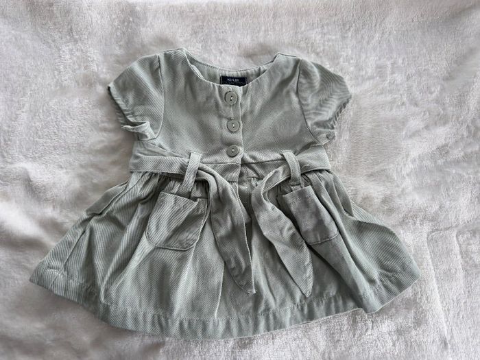Robe verte 1 mois