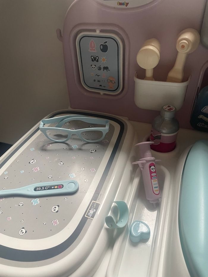 Centre de soins baby care avec malette en plus - photo numéro 10