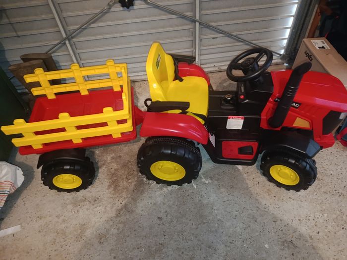 Tracteur enfant électrique 12V
