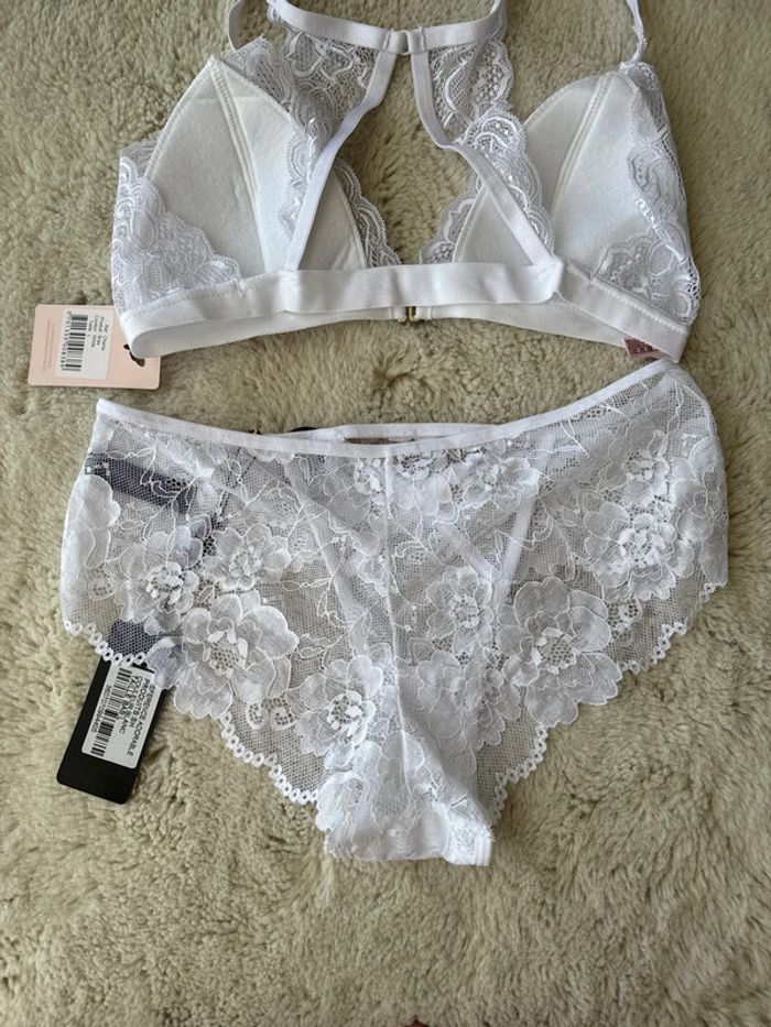 👙Magnifique ensemble - taille L- dentelle- neuf avec étiquette - photo numéro 7