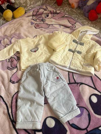 Ensemble très chaud taille 6 mois