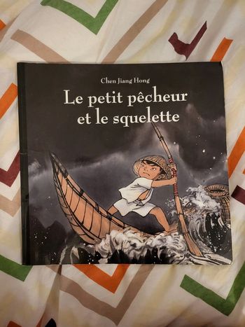 Livre Le petit pêcheur et le squelette