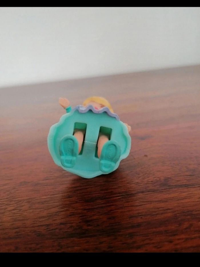 Figurine princesse Anna enfant de la Reine des Neiges - photo numéro 5