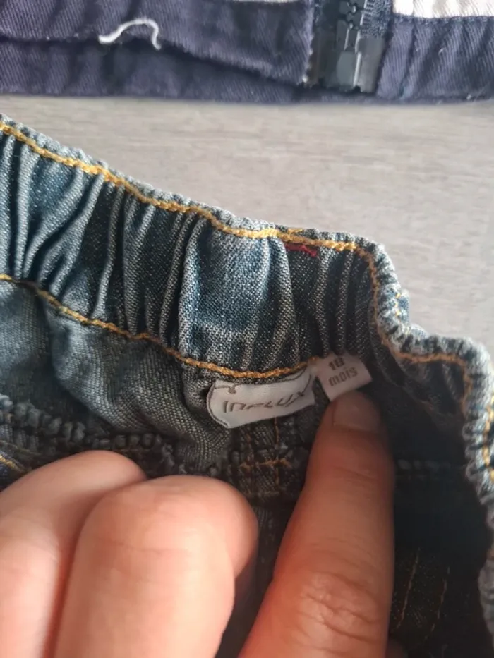 Pantalon jean et veste sans manche - photo numéro 4