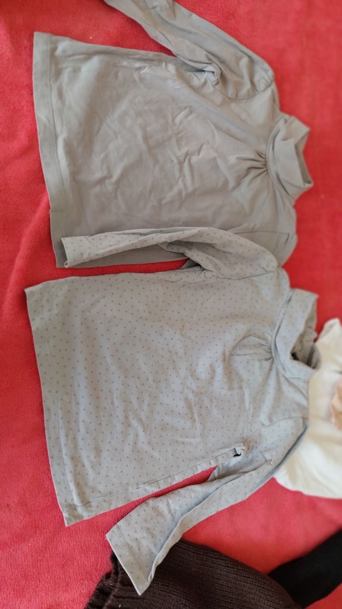 1 lot de 8 vêtements fille 3 ans - photo numéro 3