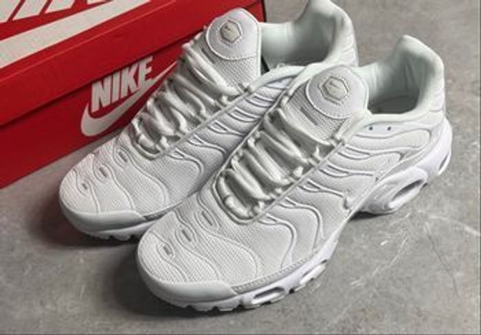 NIKE TN Blanc 37 - photo numéro 10