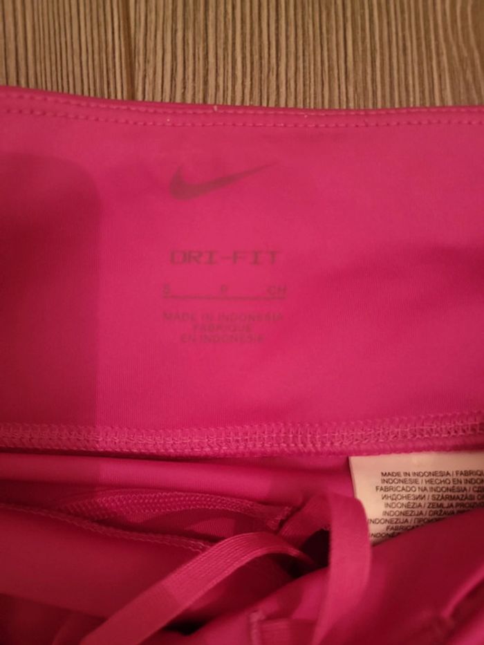 Leggings rose nike Ts - photo numéro 3