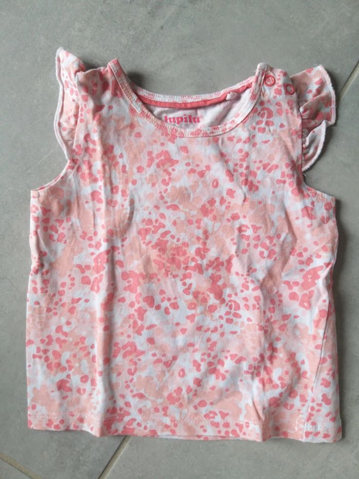 T-shirt manche courte en 6 mois