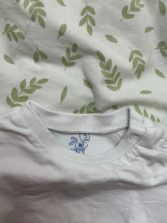 teeshirt manches longues blanc motifs sur une manches u tout petits 3 mois - photo numéro 5