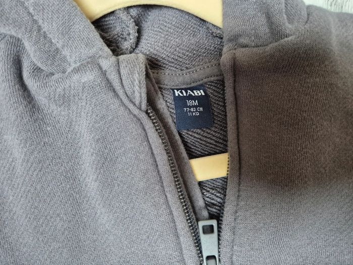 Sweat a capuche Kiabi - photo numéro 2