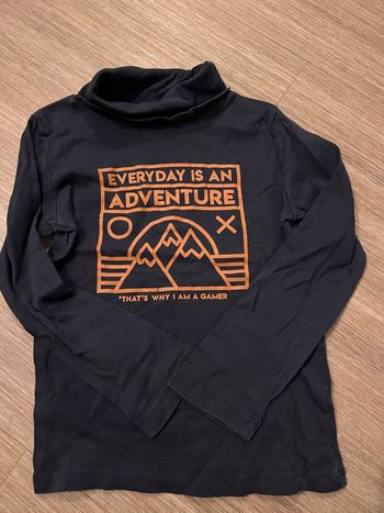 Tee shirt col roulé 6 ans