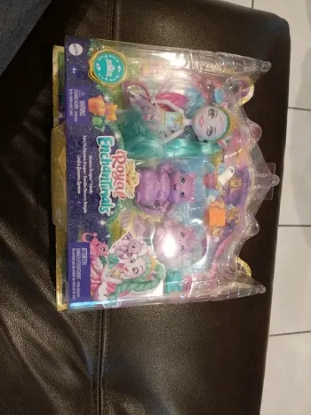 Coffret enchantimals royal dragon neuf