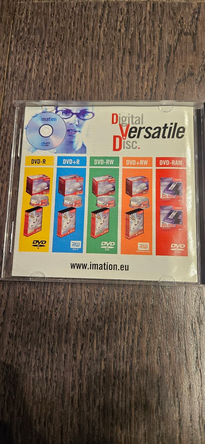 CD-R vierge et sa boîte - photo numéro 4