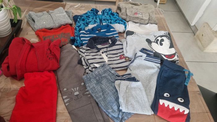 Gros vêtements garçon 2 3 ans