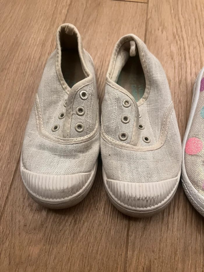Lot 3 paires de Chaussures fille  Primark taille 29 état correcte - photo numéro 3