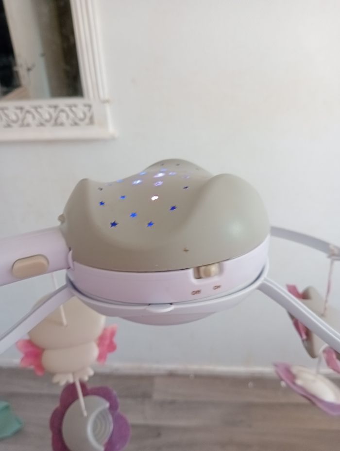 Mobile musical pour bébé - photo numéro 2