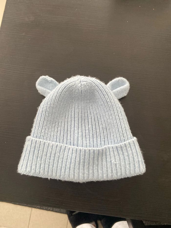 Bonnet bleu ciel