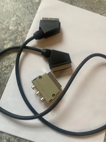 Câble peritel hdmi