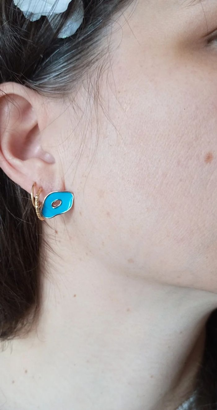 Boucles d'oreilles fleur bleu Swatch - photo numéro 5