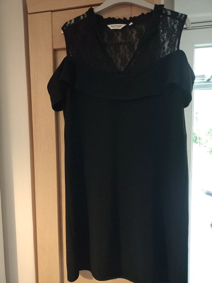 Robe noire Naf Naf taille 38 - photo numéro 3