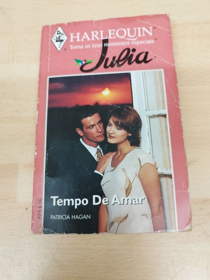 HARLEQUIN

Torna os teus momentos especiais

Julia

Tempo De Amar

PATRICIA HAGAN