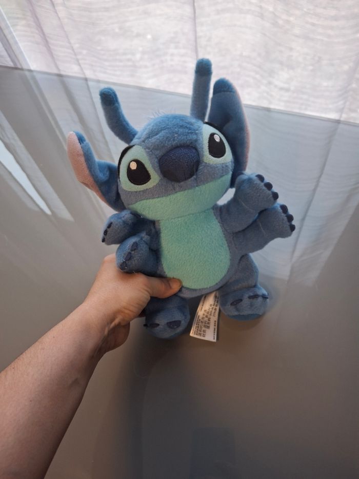 Peluche Stitch 25 cm Disney Land Paris - photo numéro 2