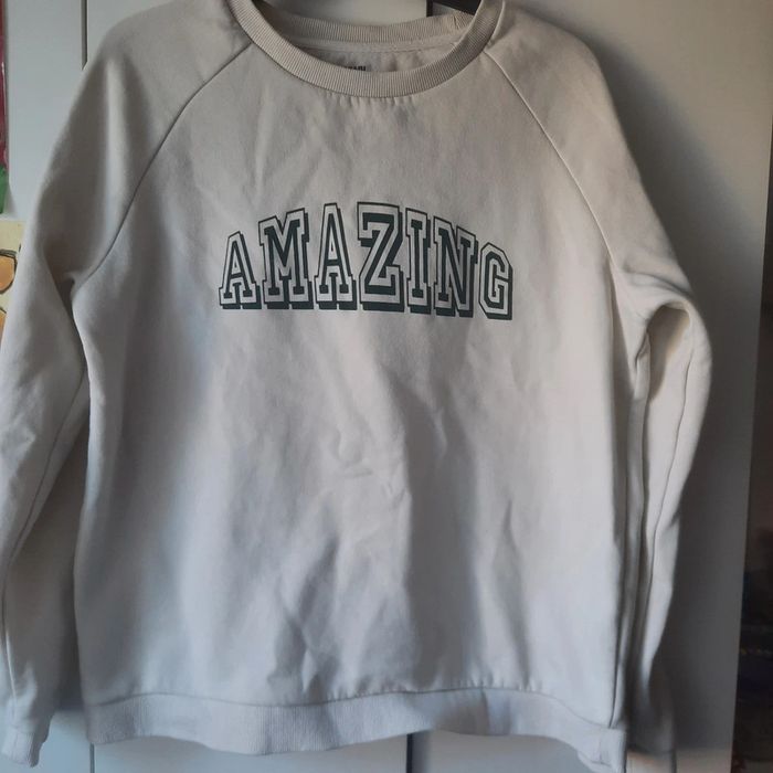 Sweat blanc Taille L KIABI en très bon état