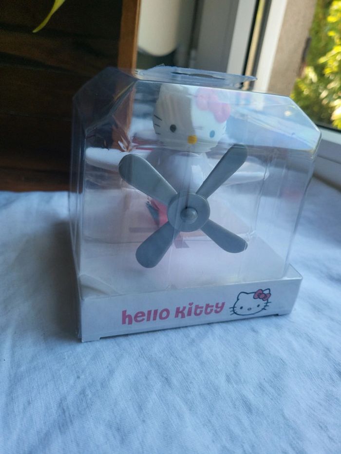 Accessoire guidon de vélo hello kitty avion hélices