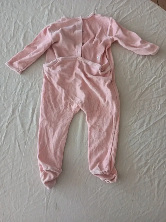Pyjama 1 pièce 18 mois - photo numéro 3