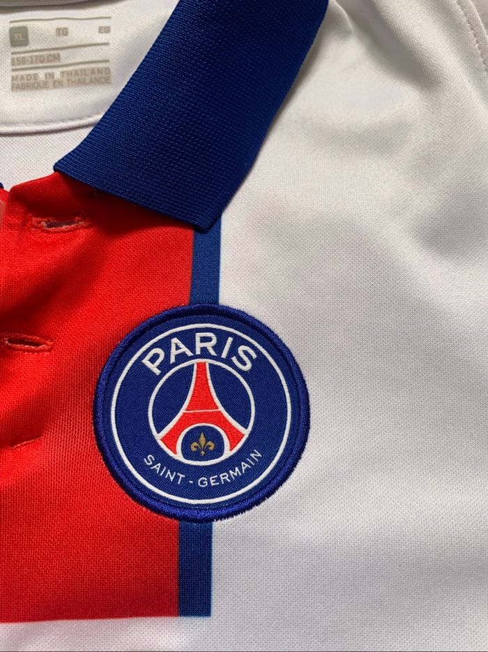 Maillot Mbappé PSG - photo numéro 8