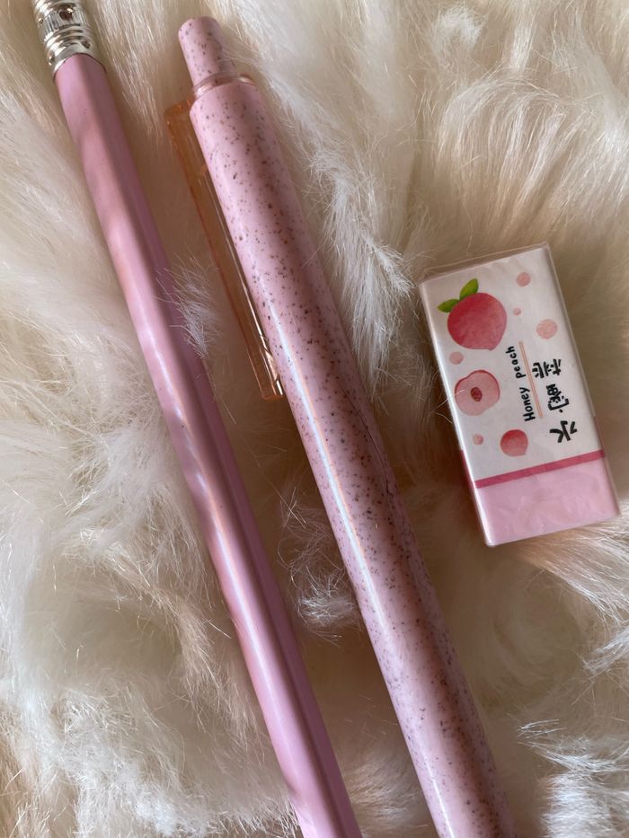 1x crayon à papier + 1x stylo + 1x gomme - photo numéro 2