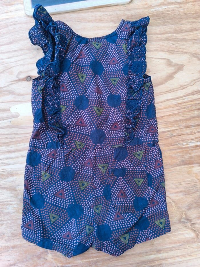Combishort taille 3 ans en très bon état - photo numéro 3