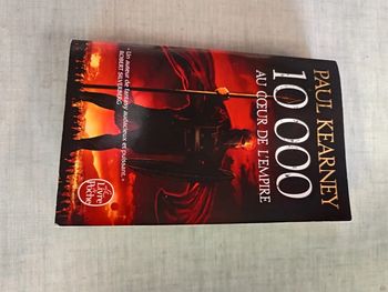 Livre 10 000 au coeur de l'empire
