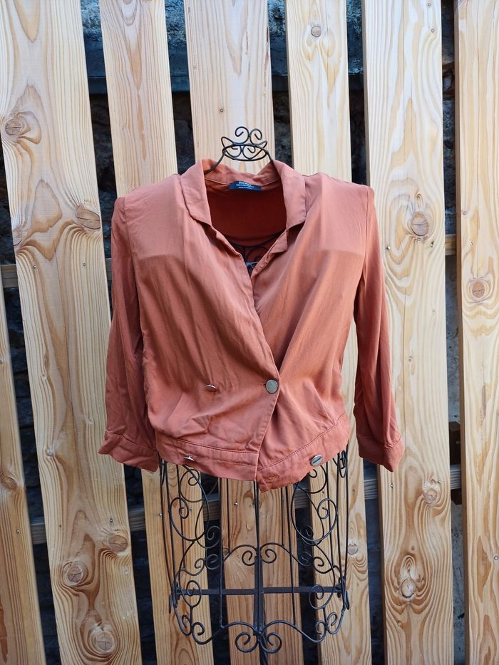 Jolie veste croisé rouille Bershka taille M - photo numéro 2