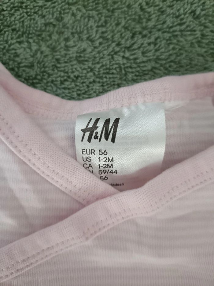 Lot bodies h&m - photo numéro 2