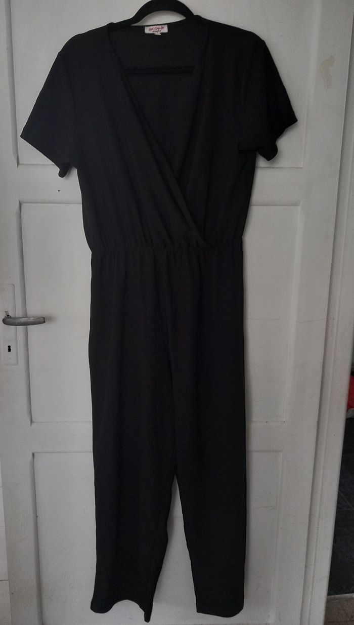 Combinaison pantalon manche courte taille  40