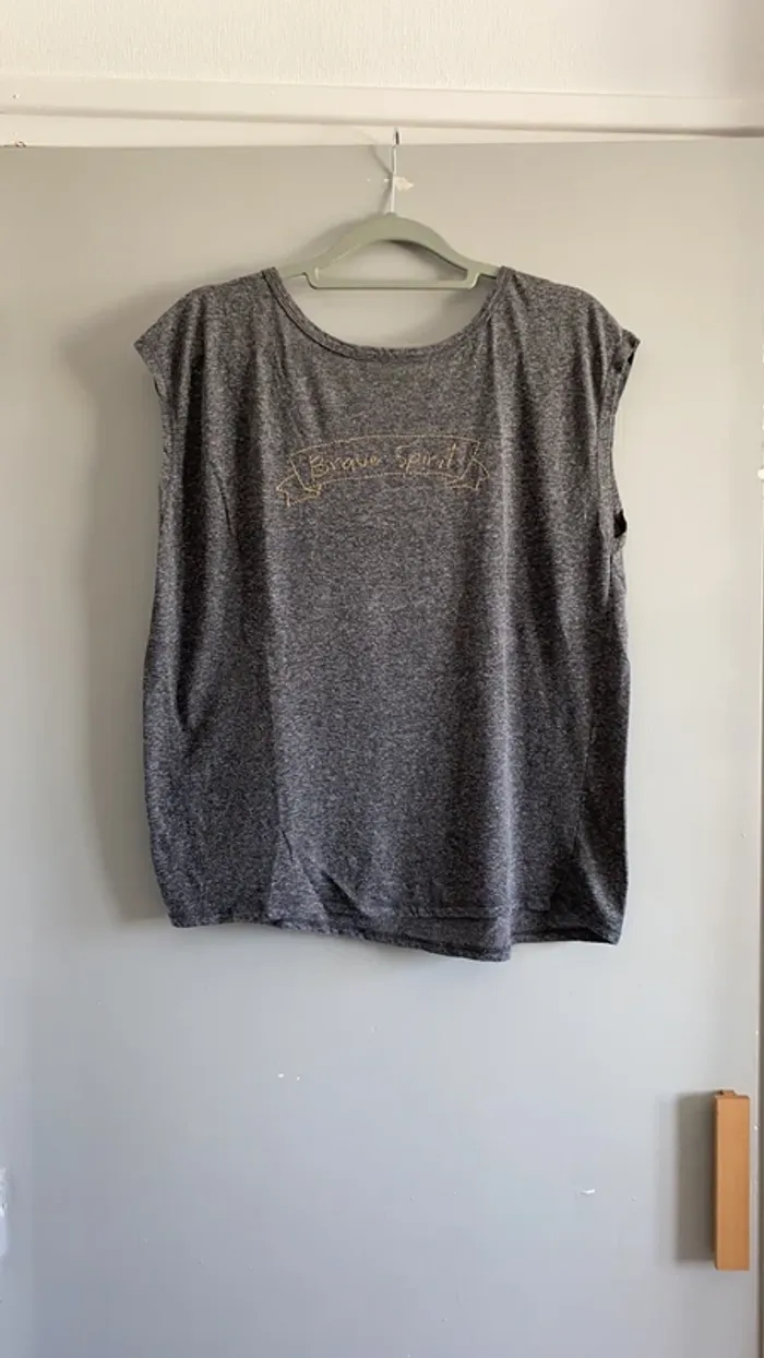 T-shirt gris dos nu Mango