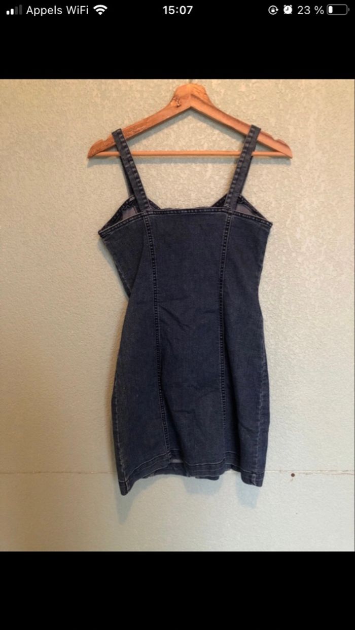 Robe femme - photo numéro 2