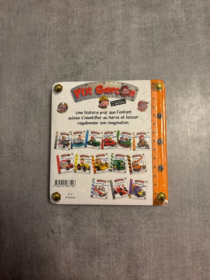 Livres, petit garçon, la moto de Marco - photo numéro 5