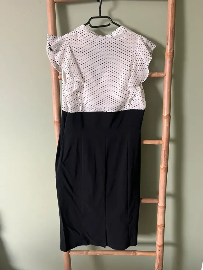 Robe bicolore noire et blanche à pois – Taille 38 - photo numéro 4