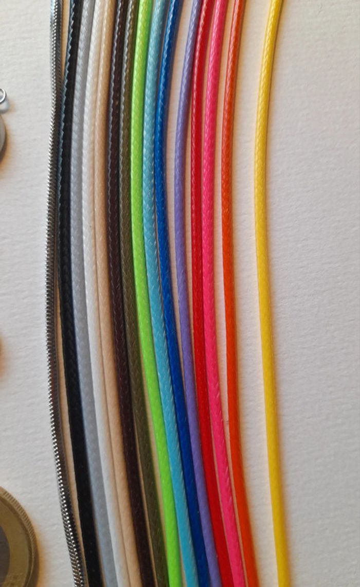 Créez votre collier fleuri 2 achetés 1 pendentif offert - photo numéro 3