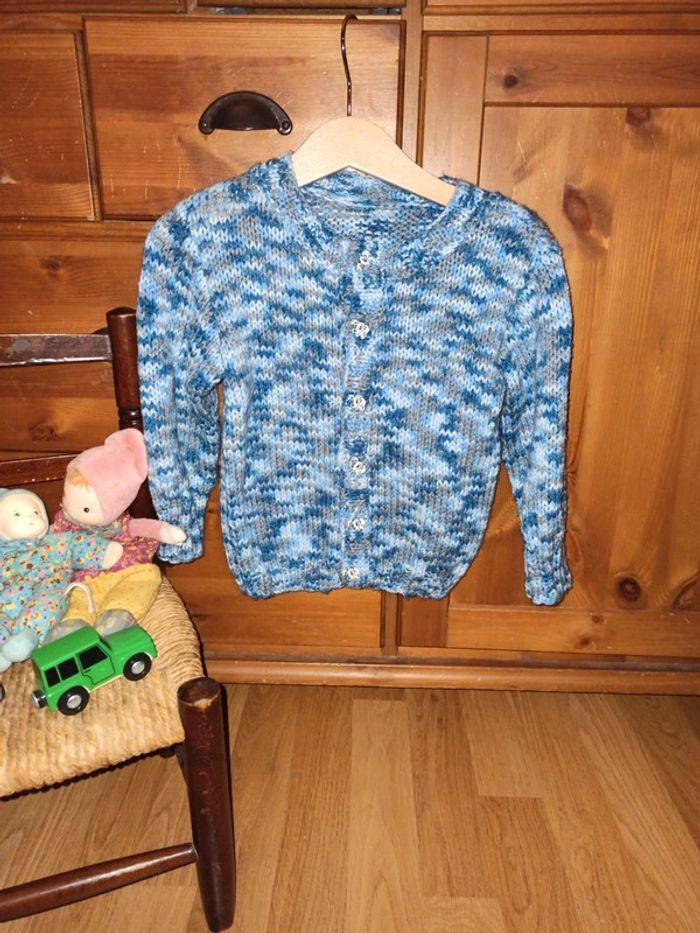 Gilet laine 3 ans fait main tbe - photo numéro 2