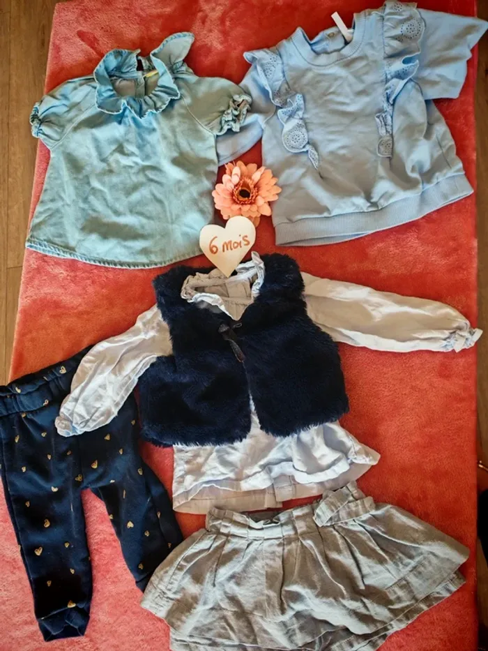 Lot vêtement bleu 6 mois