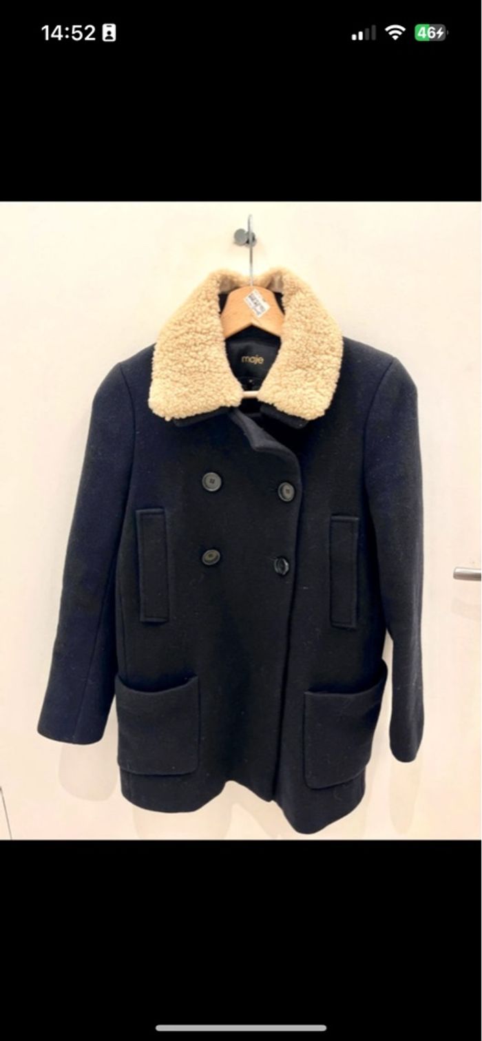 Manteau Maje bleu marine et col bouclette