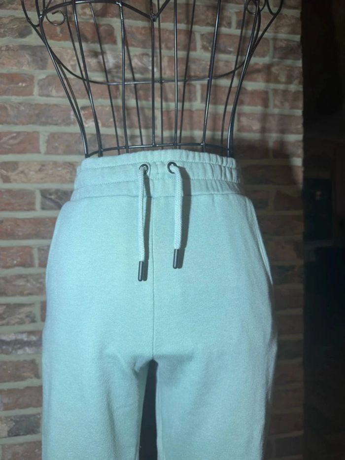 Training vert fille primark Taille 11/12 ans 152