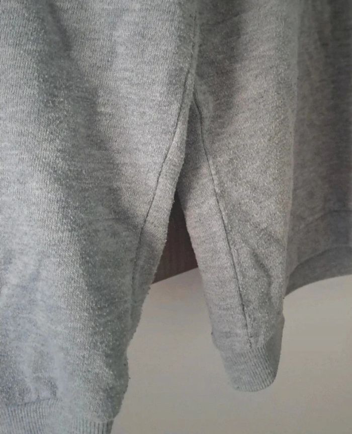 Joli Sweat-shirt - photo numéro 3