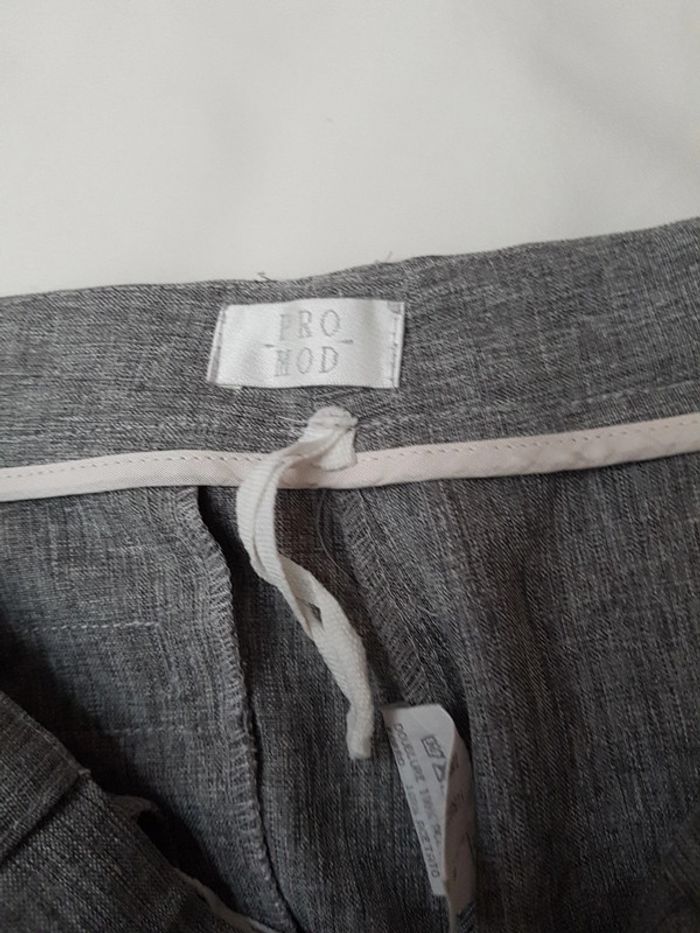 Pantalon neuf - photo numéro 3